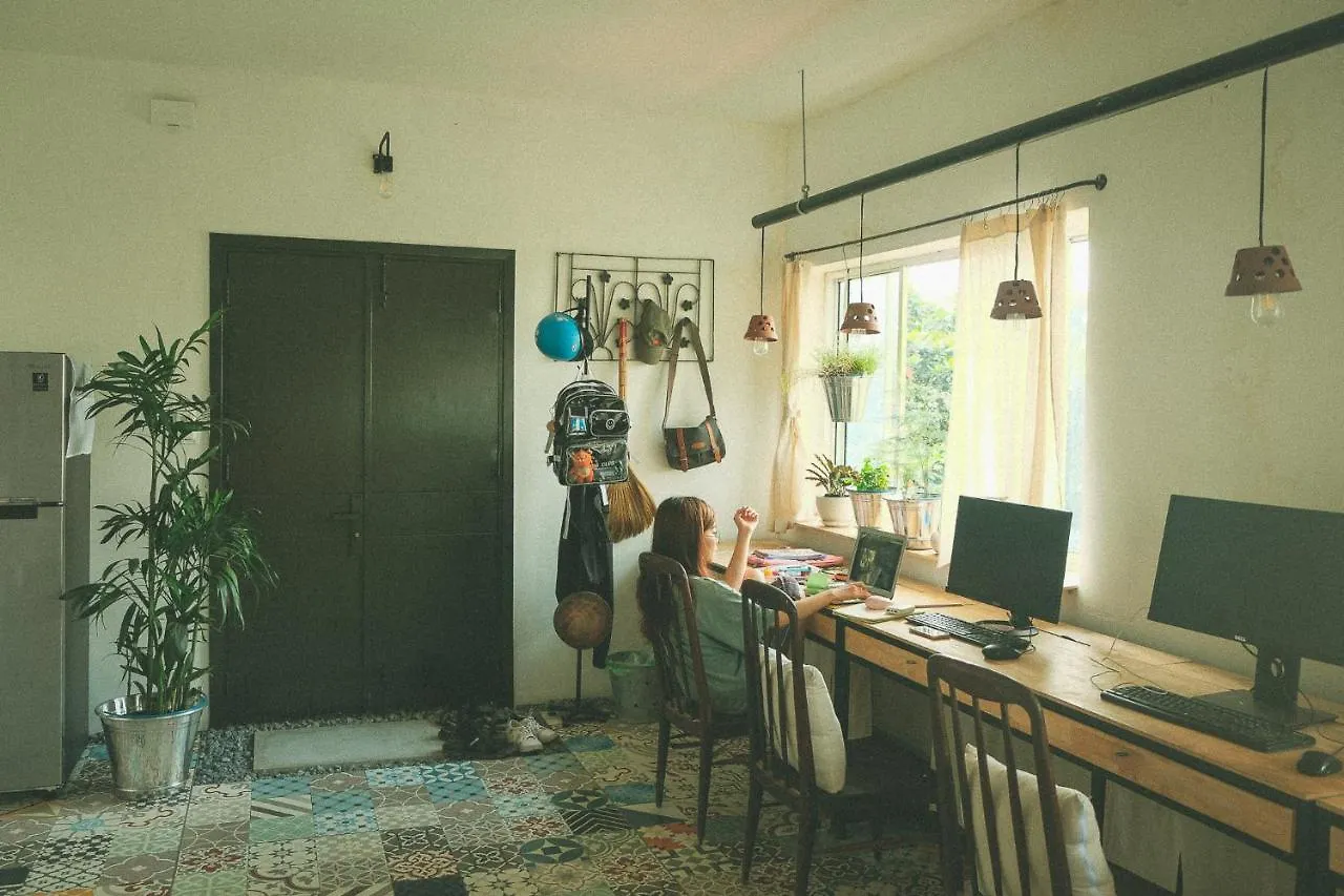 Homestay - Male Shared Dorm - View Song Tren Ban Dao Thanh Da - Binh Thanh - Sai Gon Ho Chi Minh City