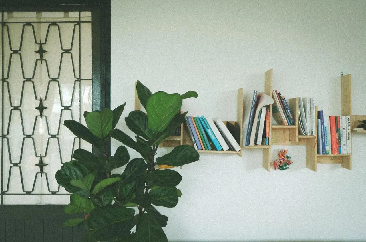 Homestay - Male Shared Dorm - View Song Tren Ban Dao Thanh Da - Binh Thanh - Sai Gon Ho Chi Minh City