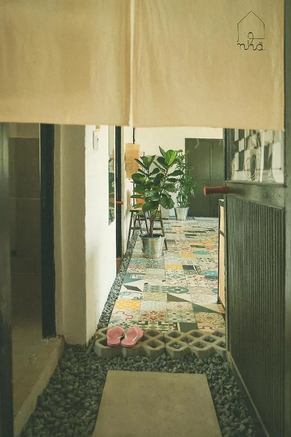 Homestay - Male Shared Dorm - View Song Tren Ban Dao Thanh Da - Binh Thanh - Sai Gon Ho Chi Minh City Vietnam