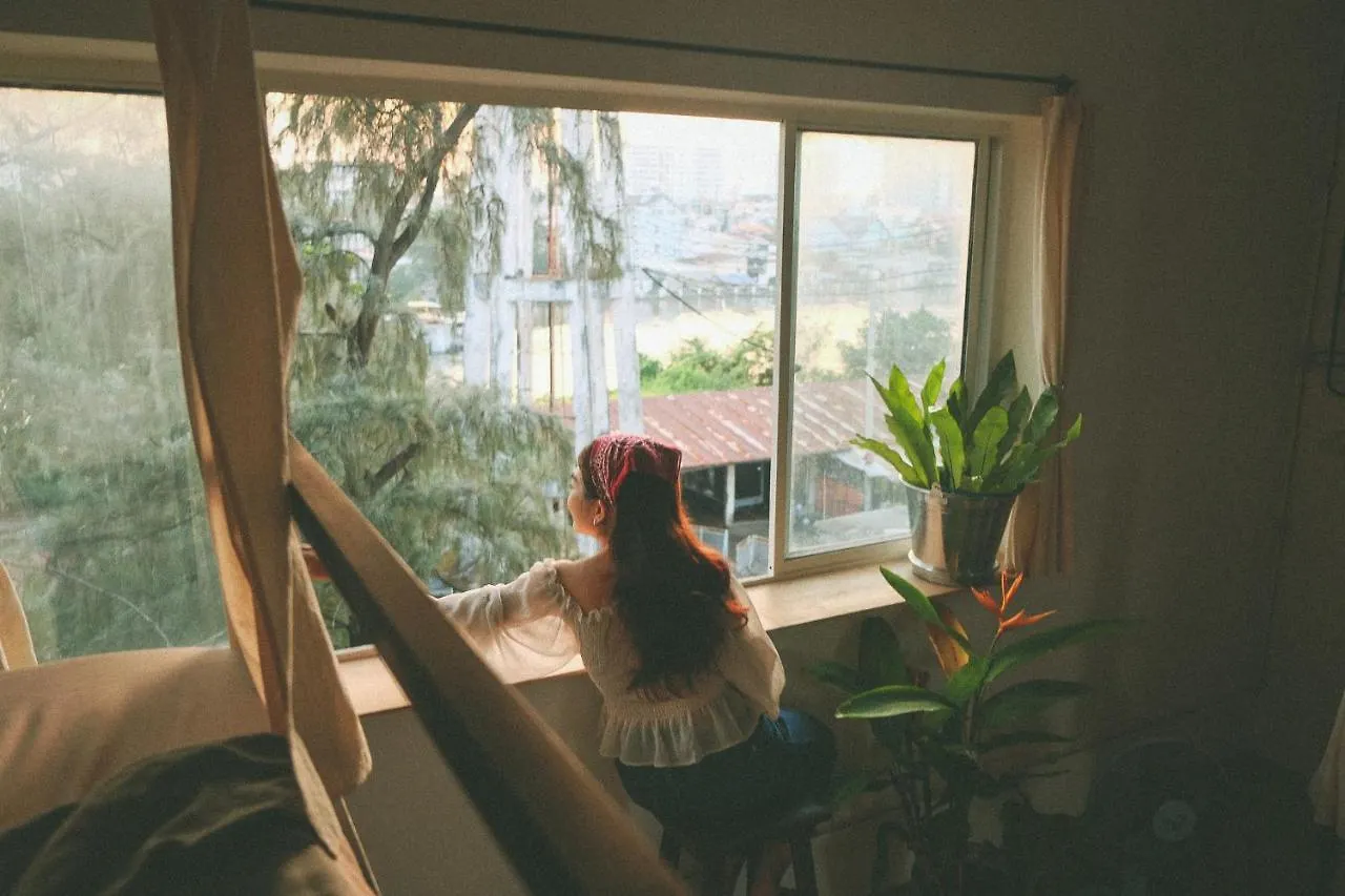 Homestay - Male Shared Dorm - View Song Tren Ban Dao Thanh Da - Binh Thanh - Sai Gon Ho Chi Minh City Vietnam
