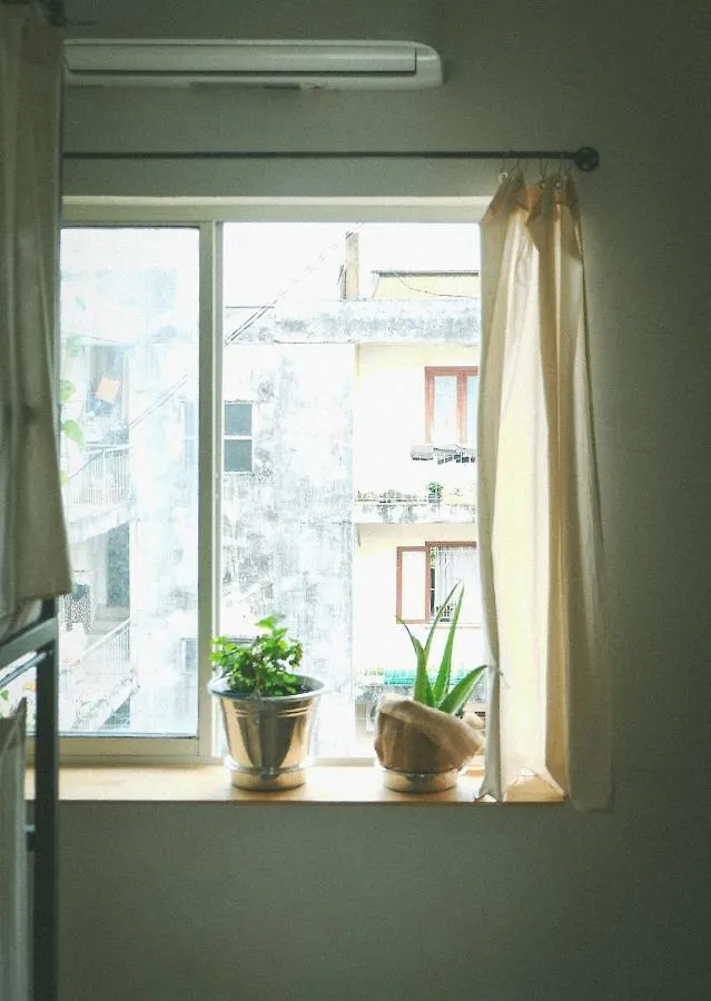 Homestay - Male Shared Dorm - View Song Tren Ban Dao Thanh Da - Binh Thanh - Sai Gon Ho Chi Minh City